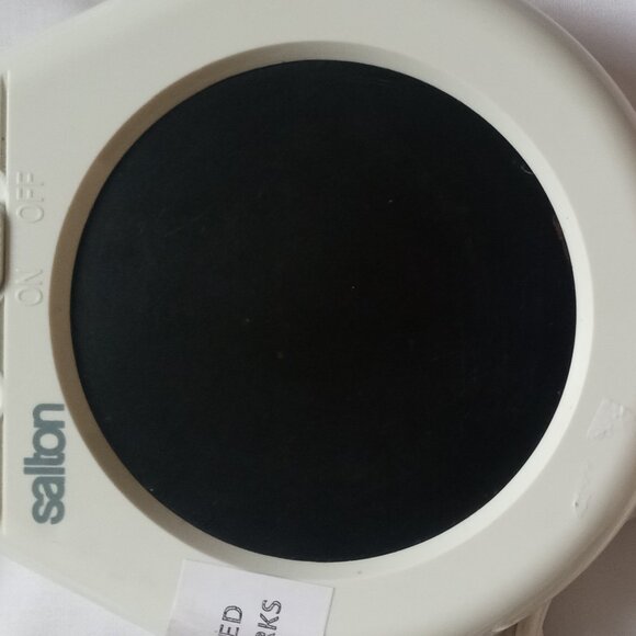 SALTON Electric Coffee Tea Cup Warmer White Model SMW-12 for Household Use Works - Picture 2 of 4